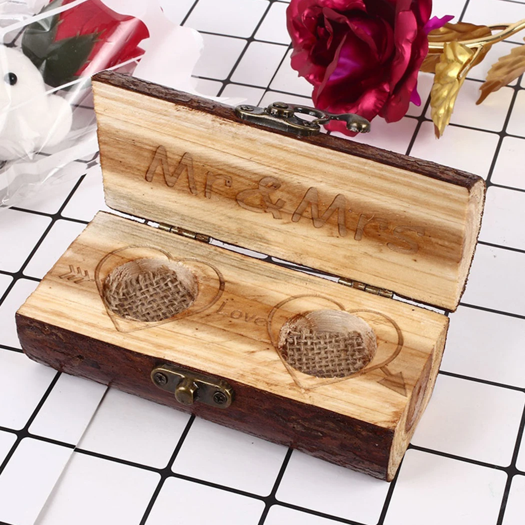

Ring Display Box Wedding Ring Box Creative Vintage Wood Carving Romantic Ring Boxs Ring Bearer Boxs Jewelry Display