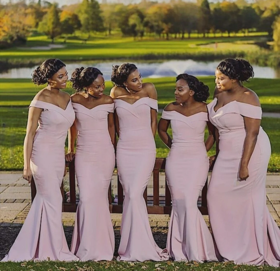 

Elegant Mermaid Long Pink Satin Bridesmaid Dresses Custom Pleated Lace Up Back Off Shoulder Formal Wedding Party Dresses