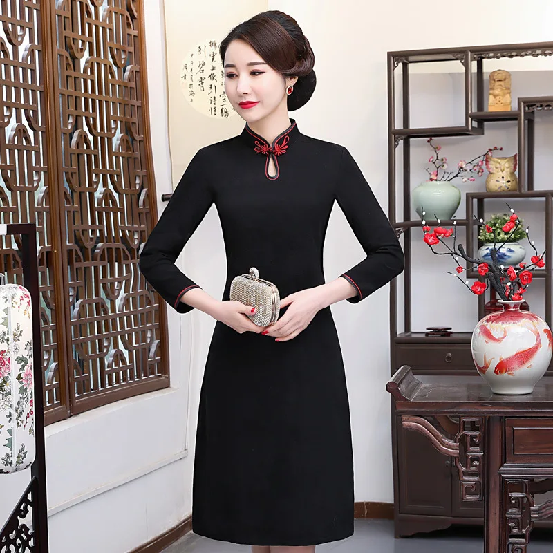 

New Cheongsam Retro Modified Version of Cotton Linen Middle-aged Women's Mom Chinese-style Mid-length Daily Life Cheongsam-Dress