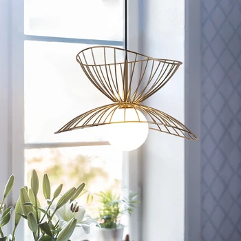 

Creative Straw Hat Pendant Light Nordic Glass Ball G9 Restaurant Bar Hanging Lamp Bedroom Corridor Art Gold / Black LED Fixtures