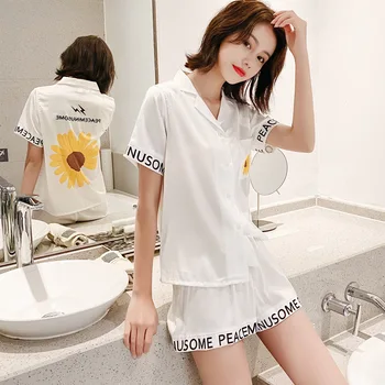 

Ladies Simulation Silk Fresh Daisy Short-Sleeved Shorts Sleepwear Lounge Negligee Home Clothes New Summer Ice Silk Pajamas Suit