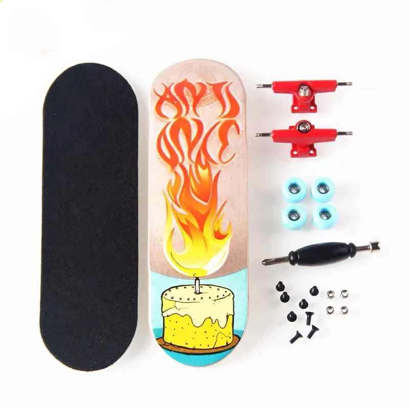 

Wholesale 1pcs Fingerboard Mini Finger Skateboard Plastic Finger Skate Scooter Throwbacks Original Boys Mini Skateboard Toy