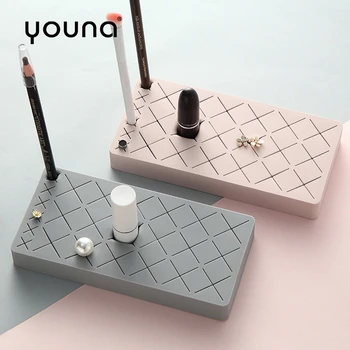 

Silicone Lipstick Storage Rack Desktop Storage Cosmetics Storage Box Eyebrow Pencil Lip Color MultiColor Creative Finishing Rack