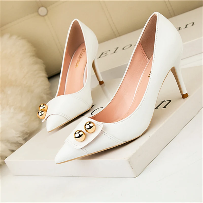 

2019 Women 7cm High Heels Fetish black Pointed Toe Luxury Elegant Lady Shoes Scarpins White Prom Jeans nude Wedding Party Pumps