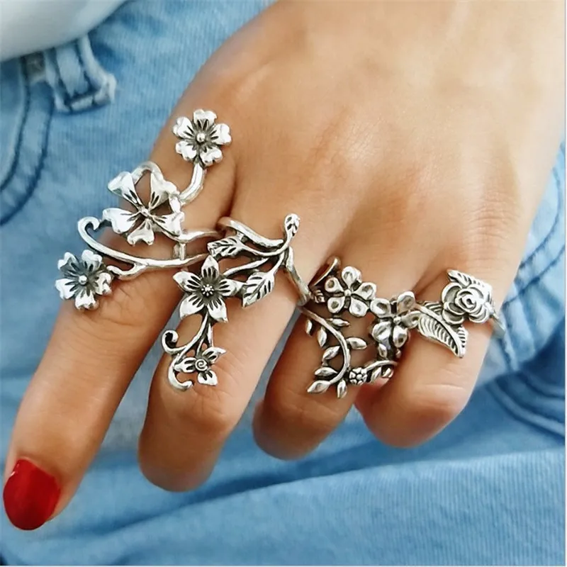 

European hot style new style big shop sign popular female fashion individuality ancient silver hollow out flower ring set retro