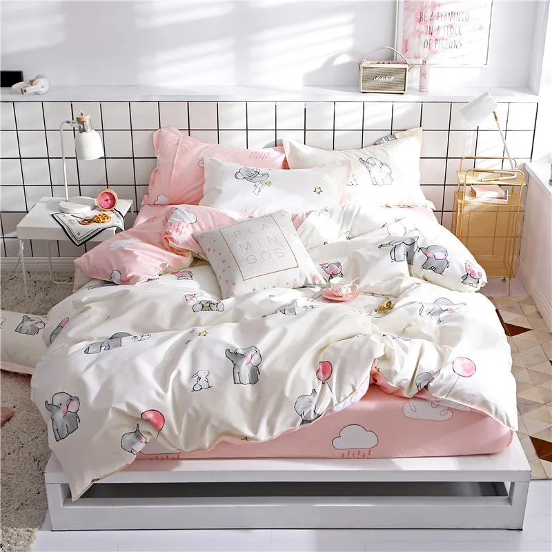 

Bedding a Bed Sheet People Quilt Three Sets of Student Dormitory Quilt Sheets