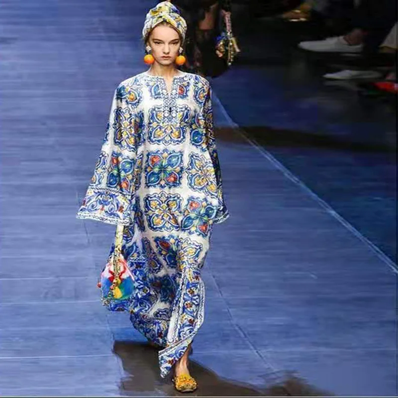 11386859780_191620496