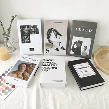 

5pcs / Set Home Decorations coffee book Nordic Simple Modern Fashion Home Decor Books Hotel Simulation Box Model Ornaments