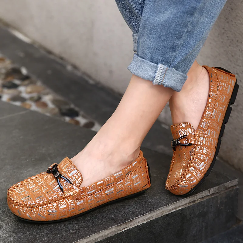 Kid Shoes Slip on Comfortable Boys Girls Loafers Flat Walking Outdoor Lightweight Children Fashion Leather Sneakers Driving