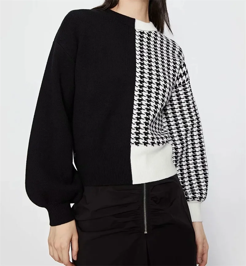 TWOTWINSTYLE Patchwork Lace Basic Cropped For