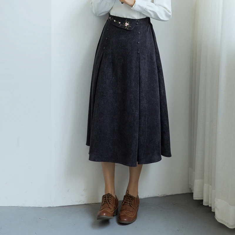 

Japanese Mori Girl Long Skirts Literature Autumn Winter Women Navy Blue Flower Embroidery Corduroy Skirts S M L