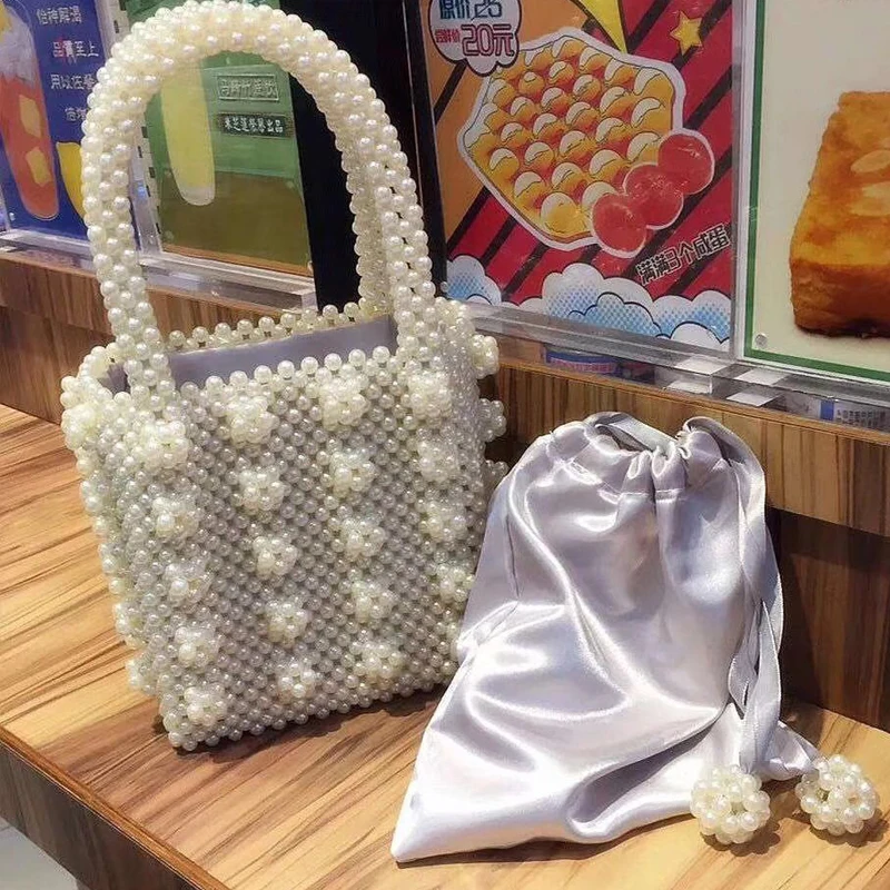 Сумка тоут женская акриловая прозрачная маленький вечерний саквояж с