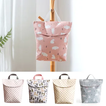 

Waterproof Portable Reusable Travel Bag Mummy Storage Bag Wet/Dry Bags Cute Cartoon Animal Baby Diaper Organizer 23*18cm