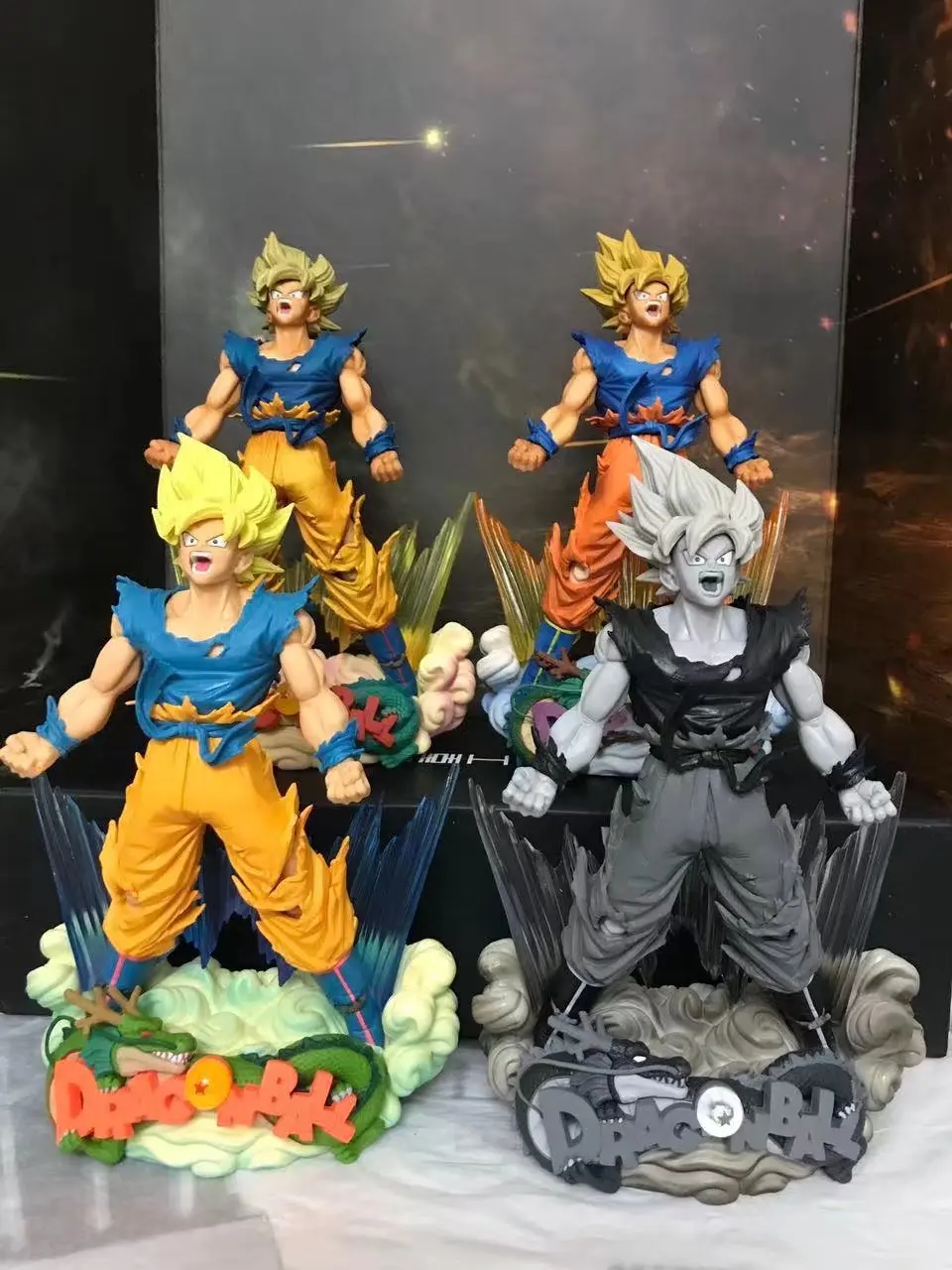 

Dragon Ball Somersault Cloud Limited Edition Sun Wukong Super Saiyan People Explode Gas Goku Anger Boxed Garage Kit