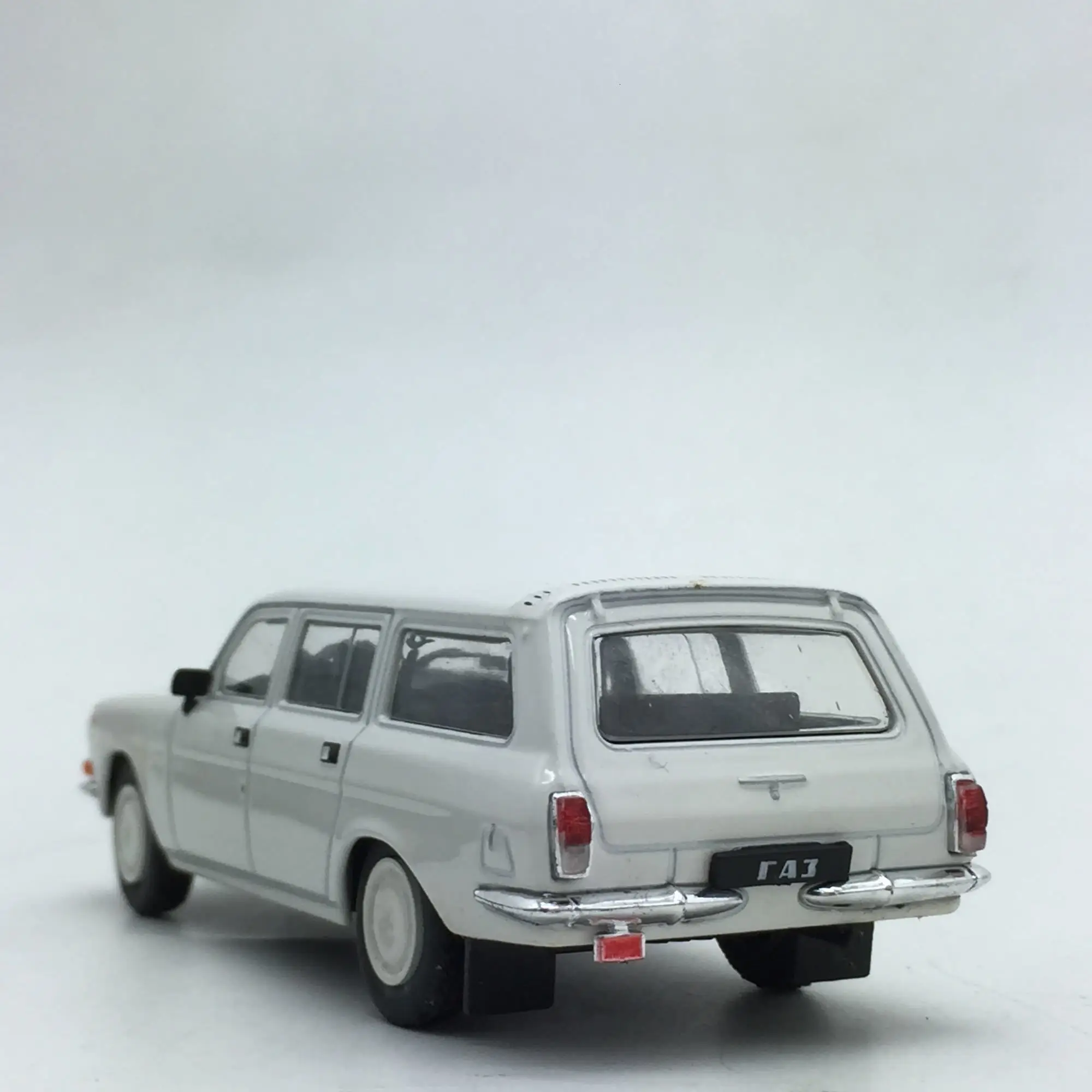 Редкая 1/43 новая специальная цена литой металл советская туристическая модель автомобиля длина 11 см домашний дисплей Коллекция игрушек для детей