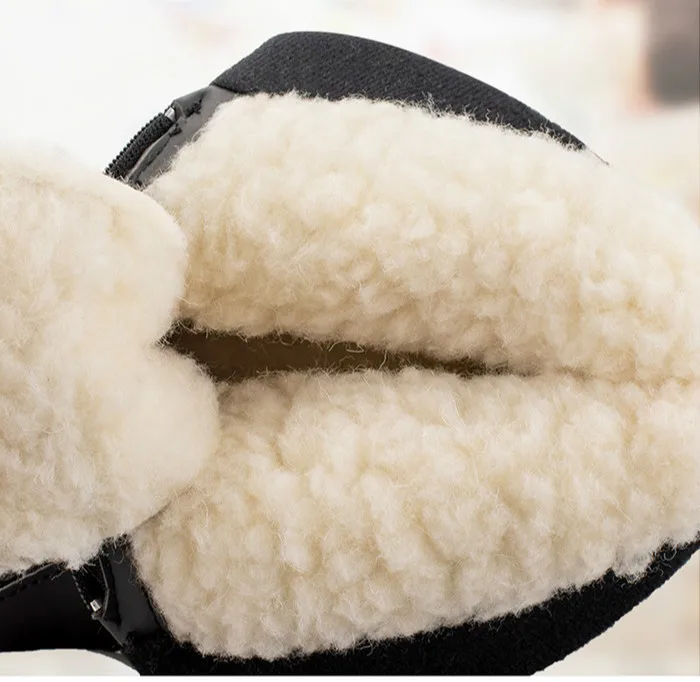 Botas de Inverno Homens de Alta Resistente à Água Sapatos de Algodão Botas de Neve Pesca ao ar Daiwa Qualidade Mais Veludo Quente Casal Livre Sapatos Casuais 7 qualidade resistente à água sapatos de algodão