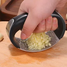 

304 Stainless Garlic Press Household Manual Garlic Press Device Kitchen Press Squeezer Ginger Garlic Tools Kitchen Accessories