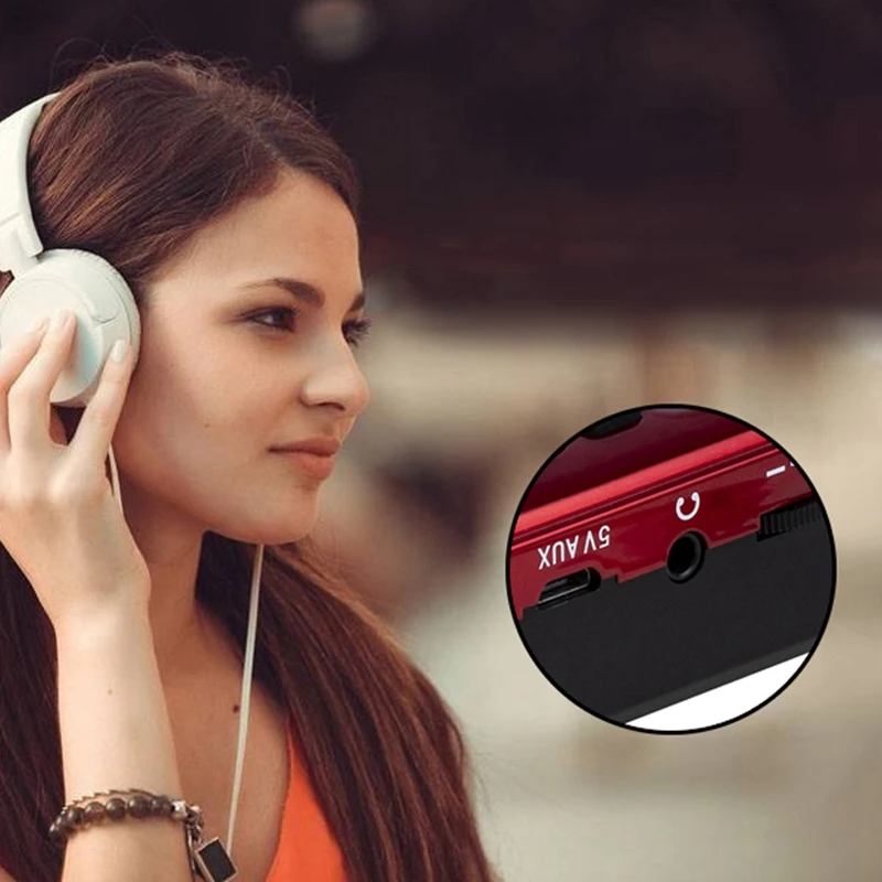 Portable FM Radio Media Speaker MP3 Music Player Support TF Card with LED Screen Display,Flashlight and Large Ailicone Key