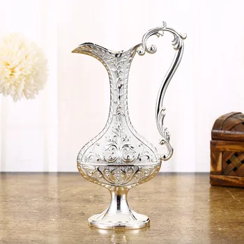 

Creative Classical Vase Home Office Decoration Metal European Style Retro Handle Flower Bottle Luxury Furnishing Article