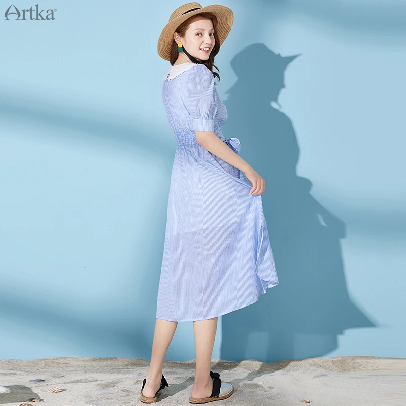 Женское платье в полоску ARTKA синее с поясом V образным вырезом и модель LA21208X на