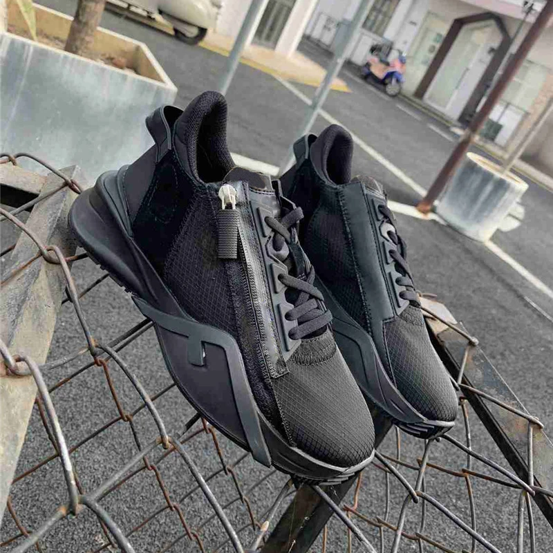 Couple Shoes Trainers Sneakers Men Fashion Male High-Quality Lace-Up Zapatillas Comfortable