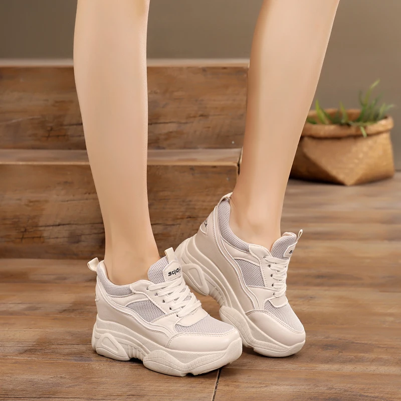 Женская обувь на платформе Парусиновая танкетке визуально увеличивающая рост