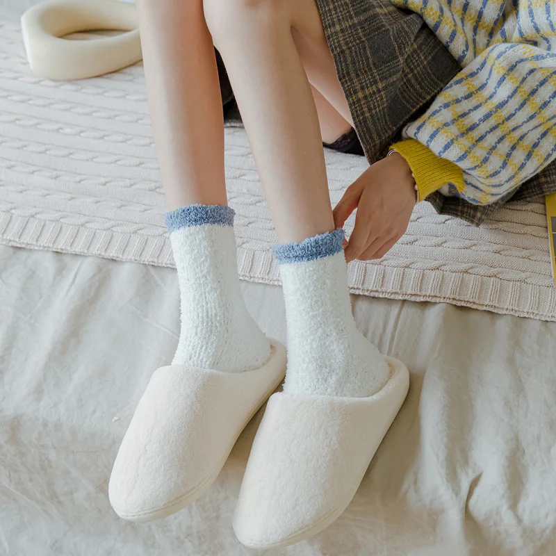 Compre Mulheres inverno quente meias fofas casa chão dormir meias moda  kawaii animal grosso velo fuzzy meias