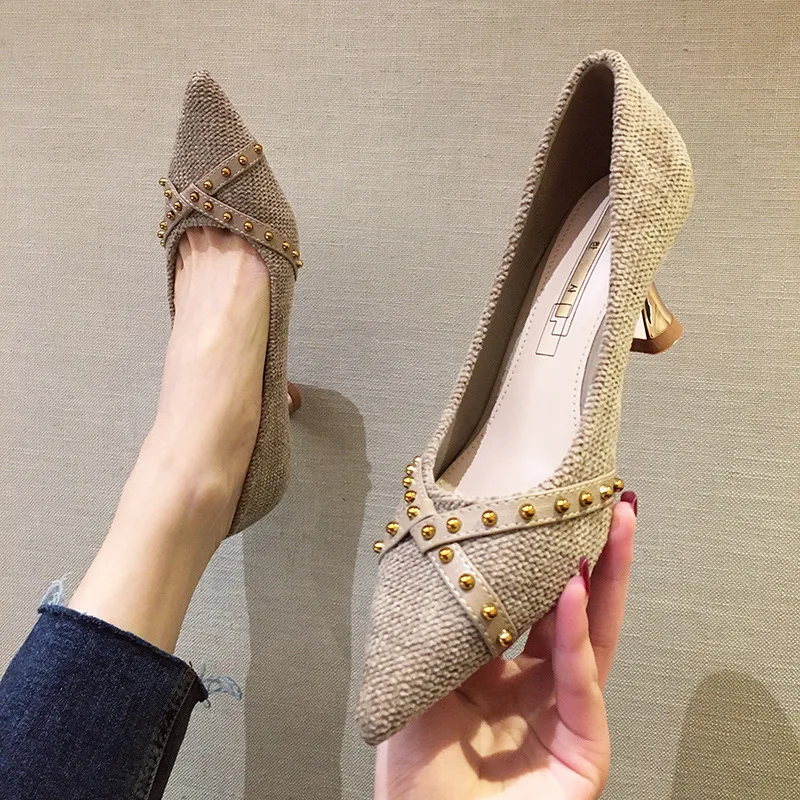 khaki pumps womens