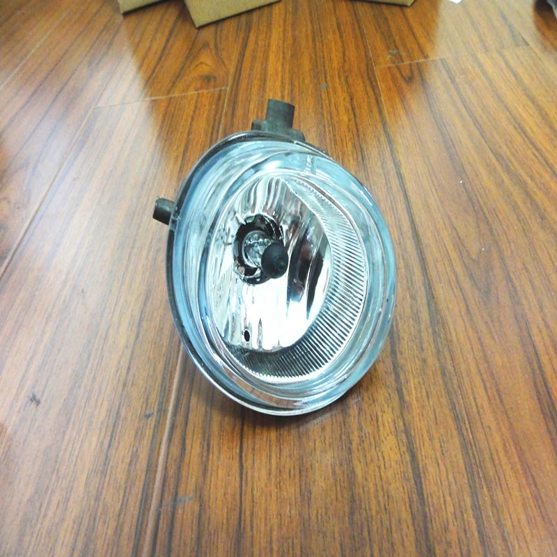 

1Pcs LH Front Bumper Fog Lamp Driving Light With Bulbs For Mazda 5 2006-2010