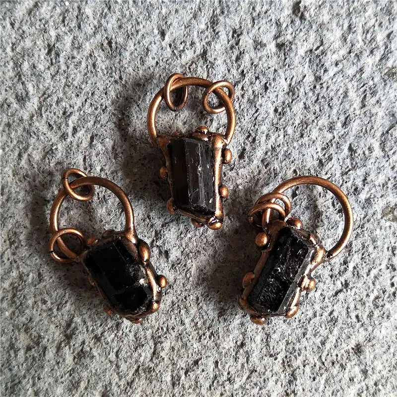 FUWO Hot Sale Black Tourmaline Pendant With Antique Copper Plated Natural Semi Precious Stone Retro Jewelry Wholesale PD376 5Pcs 3