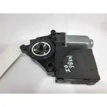 

5K0959793 WINDOW MOTOR FRONT LEFT SKODA OCTAVIA SALOON (1Z3)