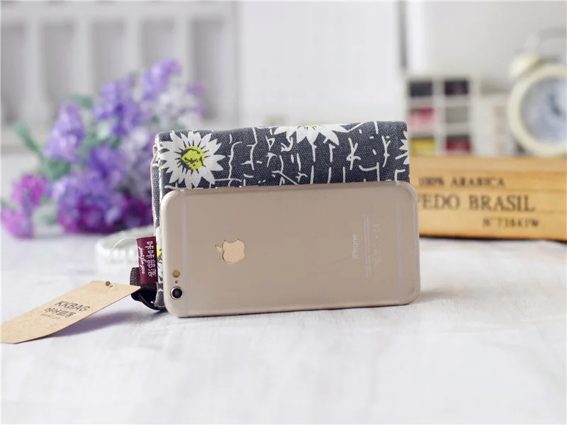 Handmade Three-Fold Fabric Wallet - Multi-Function Zipper Purse for Teens and Adults