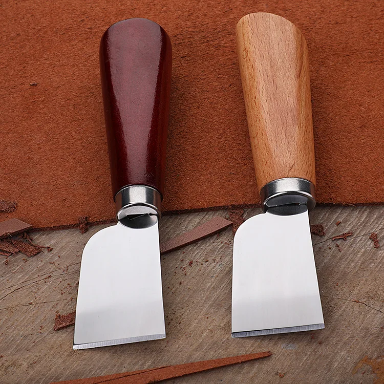 Description Picture 3 of itemDIY Sharp Leather Skiving Knife Cutting Knife Tools DIY Leather Craft Safety Leather Cutting Knife with Wooden Handle Tool