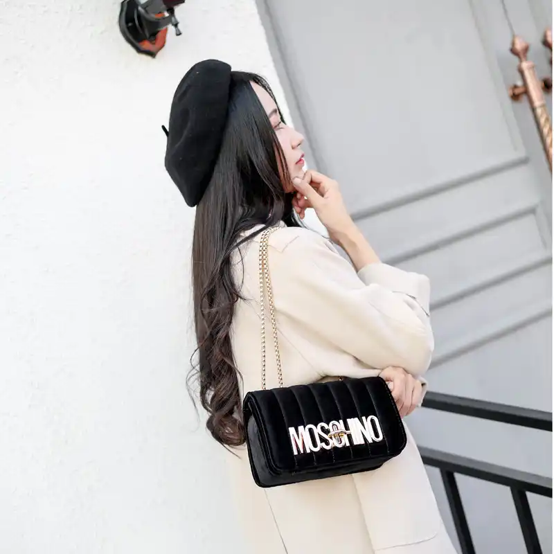 Bolso Moschino Terciopelo Online Hotsell, UP TO 59% OFF | www.bravoplaya.com