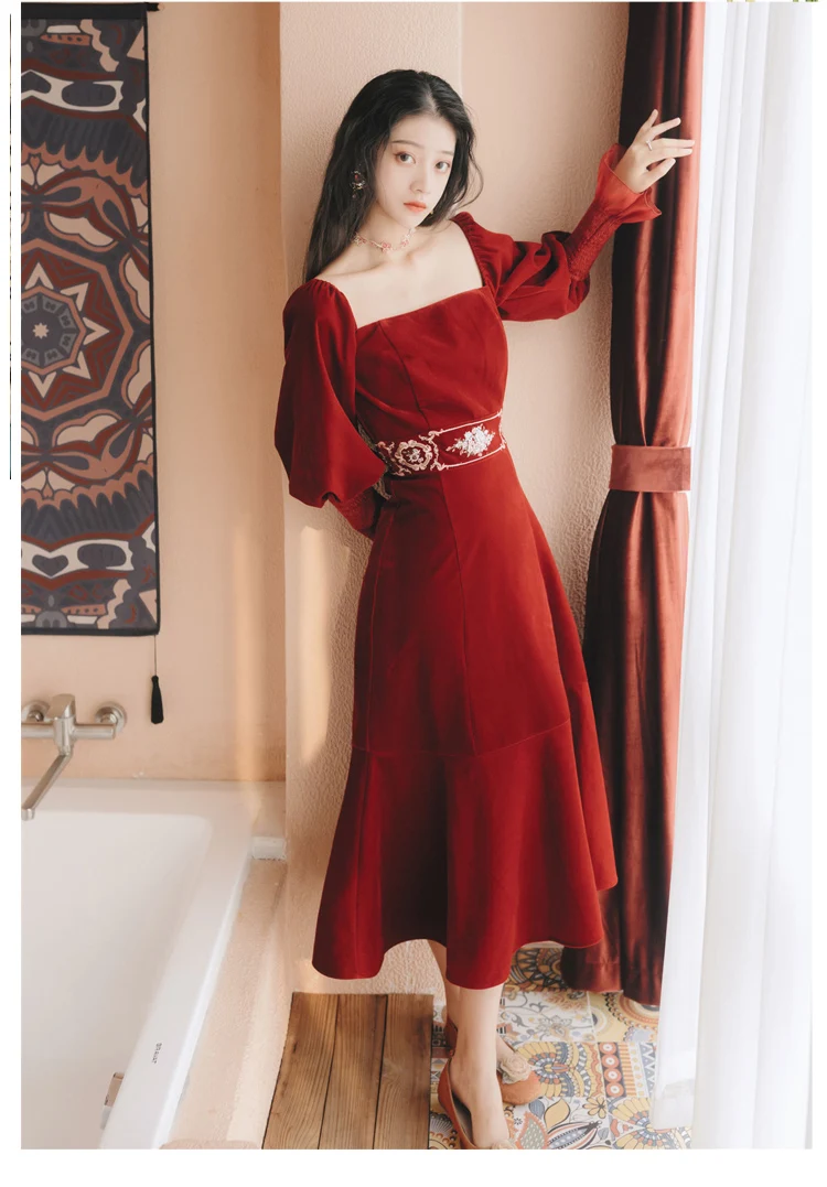YOSIMI, Осень-зима, вельветовое платье макси с вышивкой, квадратный воротник, длинный рукав, длинное женское платье, красное вечернее платье