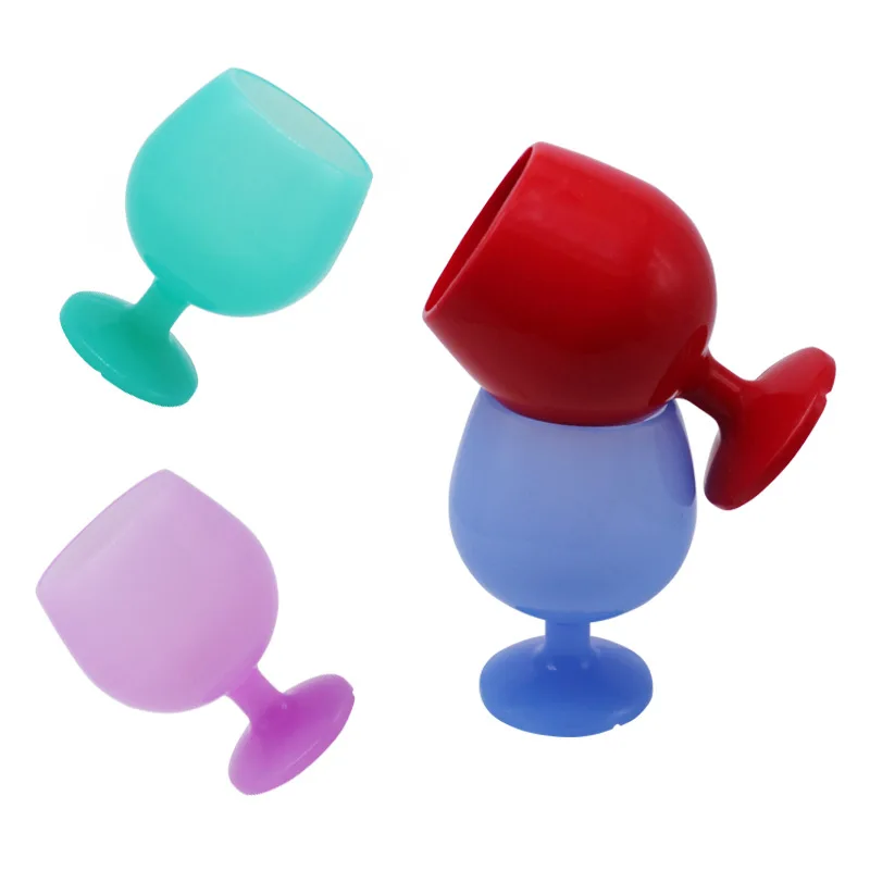 Silicone Wine Goblet Foldable Cocktail Water Cup Unbreakable Outdoor Beer BBQ Cup Champagne Whiskey Bottle Travel Festival Party