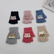 Зимние теплые бархатные утепленные хлопковые перчатки для маленьких мальчиков и девочек; теплые лоскутные рукавицы без пальцев с героями мультфильмов