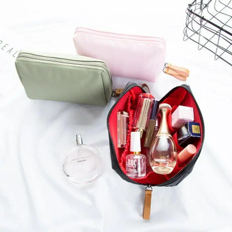 Korea Fashion Travel Cosmetic Bag Portable Waterproof Makeup Organizer Lady Nylon Storage Bag with Zipper