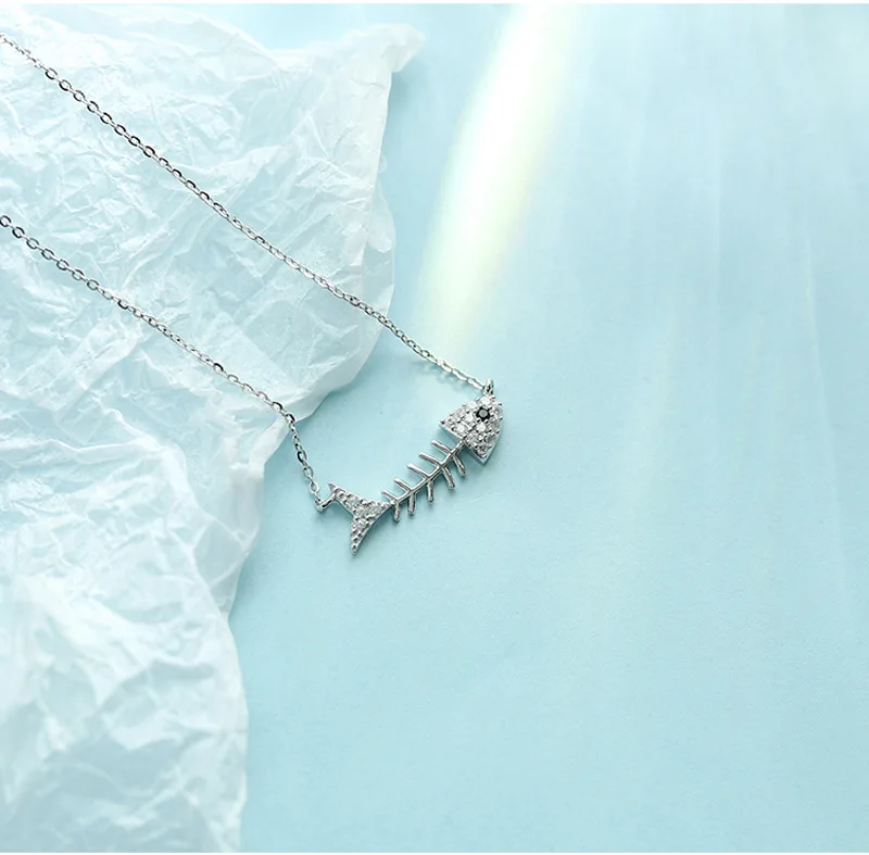 Модное ожерелье с фианитами и подвеской в виде рыбы модное роскошное Брендовое