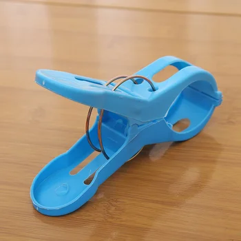 

40pcs Large Quilt Clip Clothes Clip Multifunction Windproof Hanger Clip for Fixing Socks Underwear Sheet