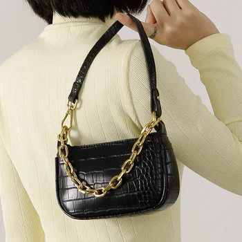 

2020 new wave fashion chain small square bag wild one-shoulder armpit bag fashion crocodile pattern PU women's crossbody bag