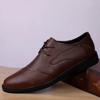

2020 Hot Men Classic Dress Shoes Black Brown Oxford Formal Men Footwear Comfortable Business Shoes Adult Fashion Party Men Shoes