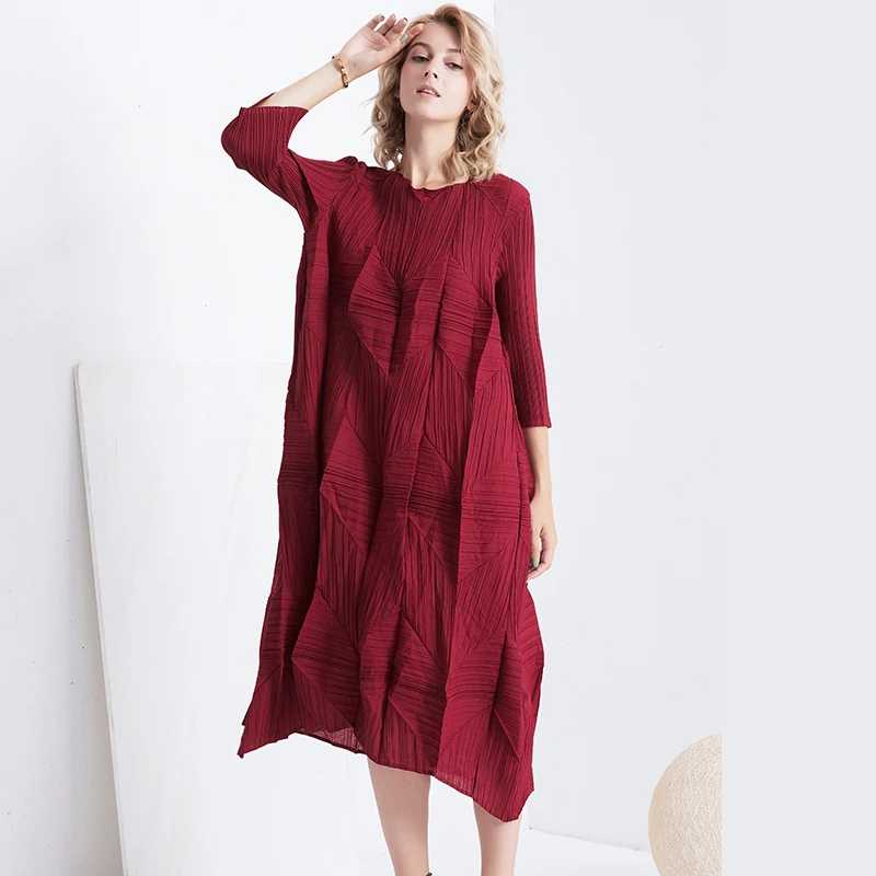 Changpleat осенние новые женские платья Miyak плиссированные Модные Дизайнерские однотонные с круглым вырезом 3/4 рукав Свободные Большие размеры женское платье