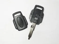 Blank Transponder Key Shell For Land Rover Defender  Car Key Blanks Case