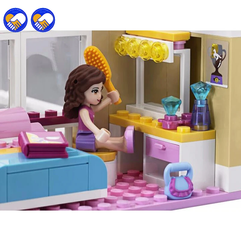 Игрушка мечты Горячая 695 unids Каса 10164 амигаз де Оливер/Питер/Анна Modelo bloques de conjunto