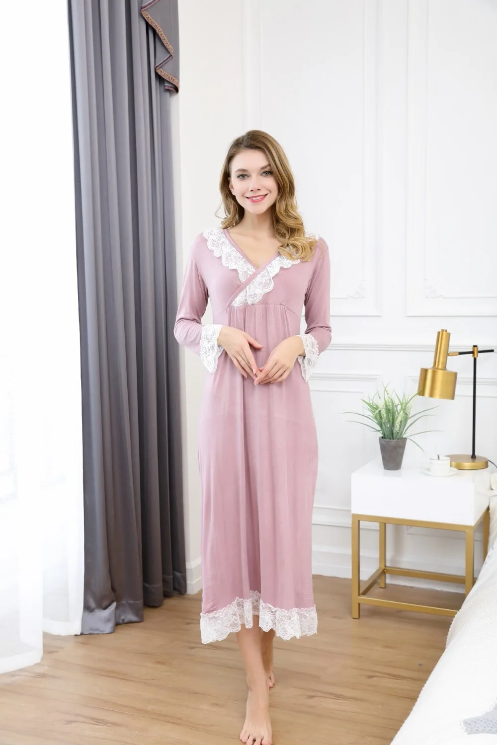 

Spring Summer New Women Nightgown Long Sleeve Cotton Nightwear Lace Sexy Home Dressing Gown Sweet Long Nightdress M-XXL