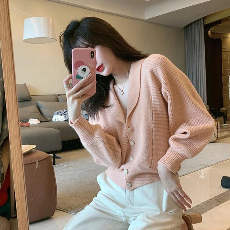 

2020 Autumn Winter Women's V-Neck Sexy Cropped Knitwear Knitted Single Button Short Cardigans Lady Sweaters CL700