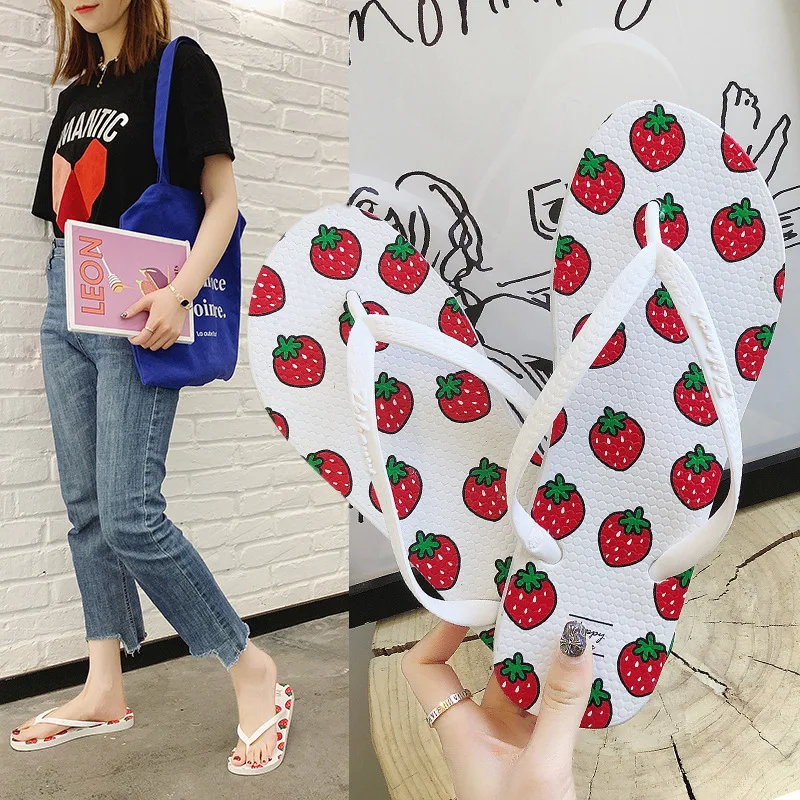 

Summer Cool Cute Strawberry Printed Women Flip-flops Summer New Style Girls' Beach Shoes Anti-slip Slippers Women's Flat Shoes