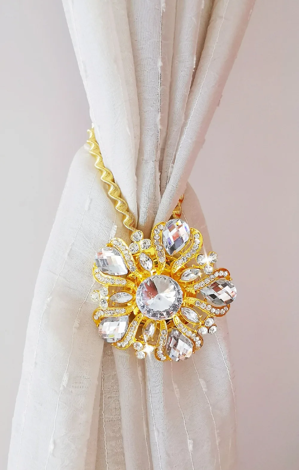 12519694782_2140217869