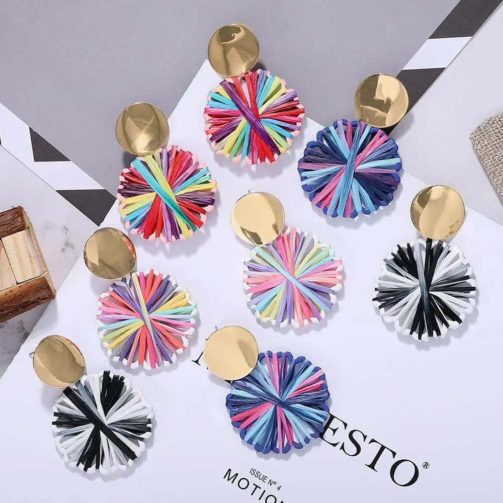 

Raffia Round Bohemian Stud Earrings for Women 2019 New Hollow Out Woven Color Korean Earring Fashion Romance Sweet Lovely Ethnic